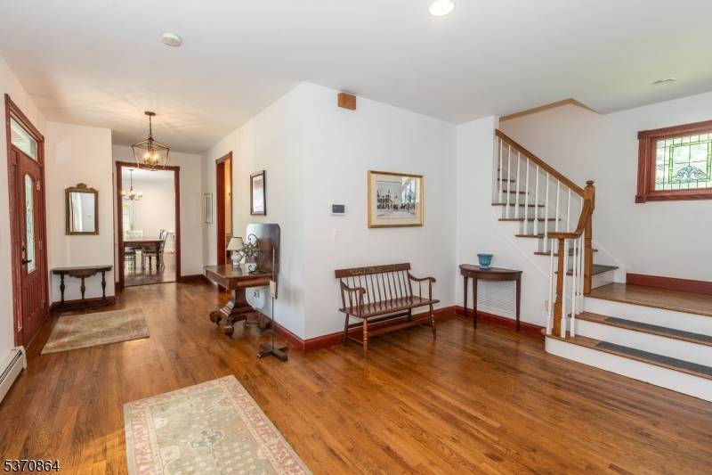 15 Rock Hollow Rd, Rockaway Twp., NJ 07801