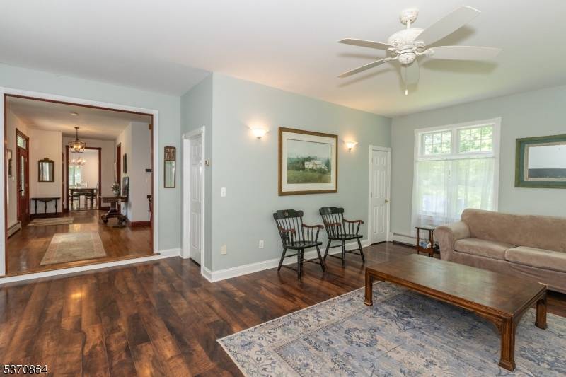 15 Rock Hollow Rd, Rockaway Twp., NJ 07801