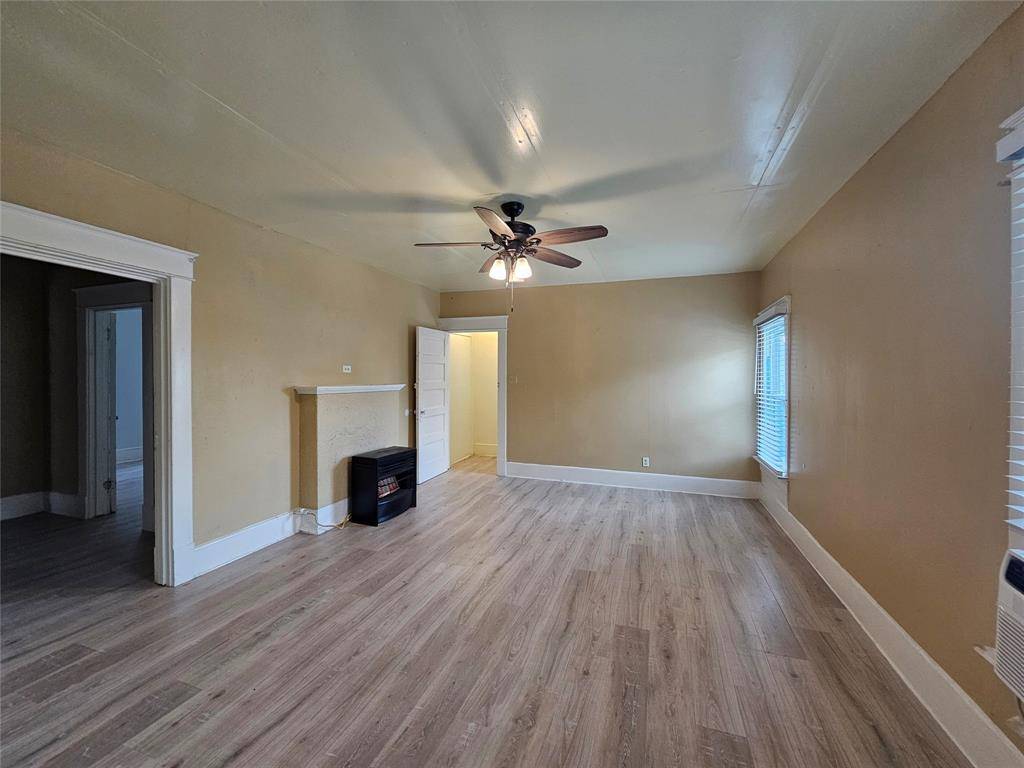 1006 Grandview Avenue, Dallas, TX 75223