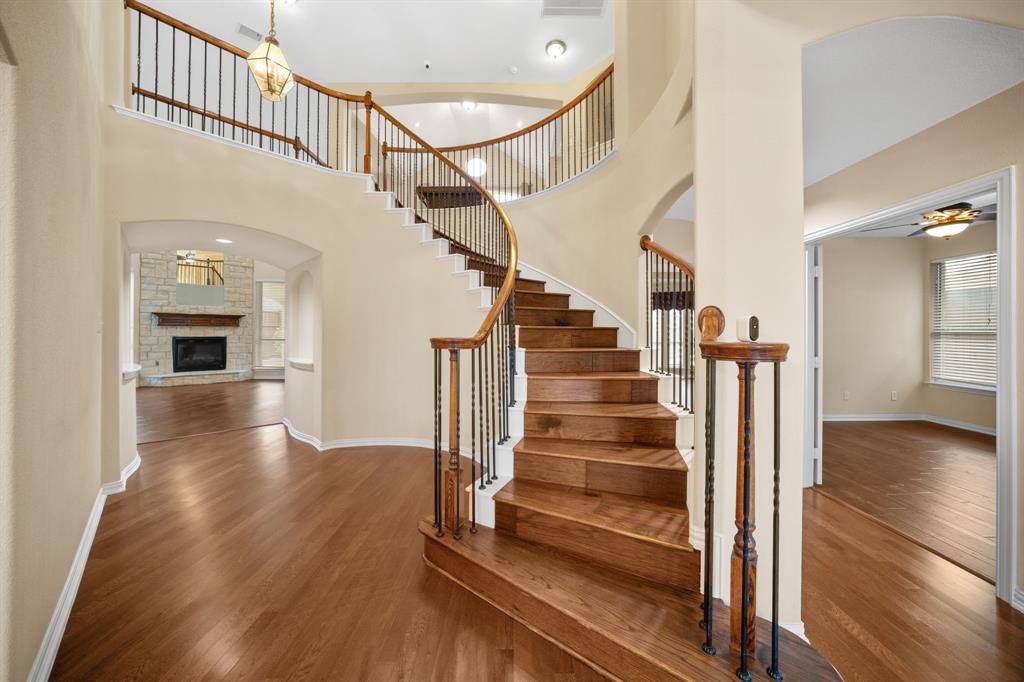 7215 Herboso, Grand Prairie, TX 75054