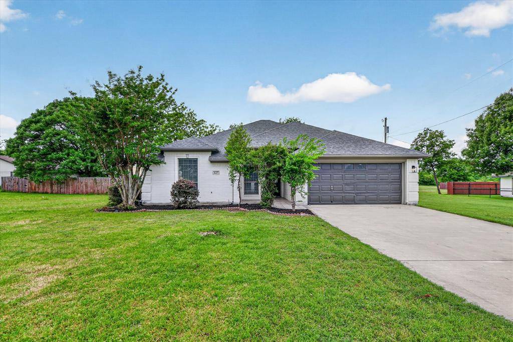 127 Port O Call Court, Runaway Bay, TX 76426