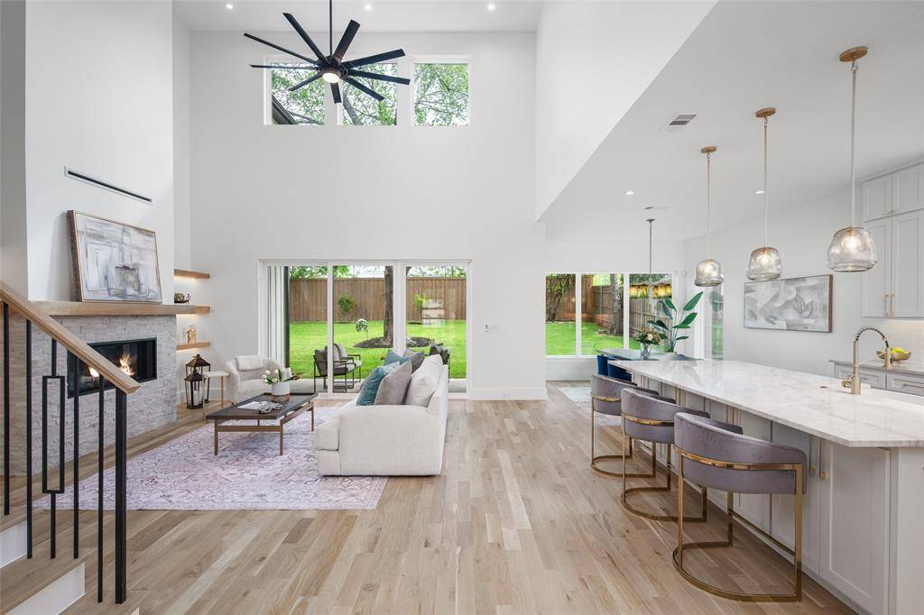 8749 Rexford, Dallas, TX 75209