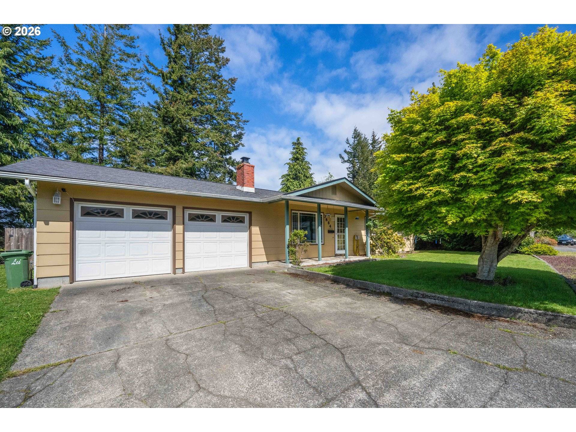 3864 VISTA DR, North Bend, OR 97459