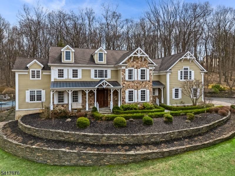 11 Combs Hollow Rd, Mendham Twp., NJ 07945