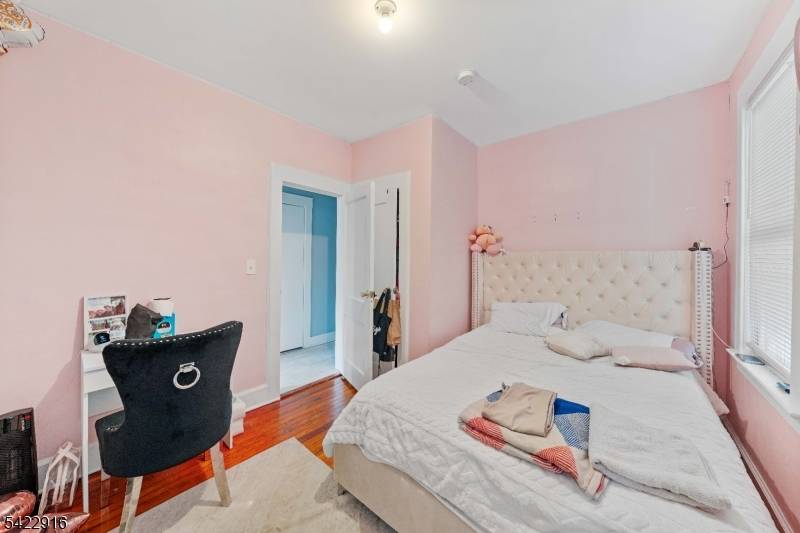 1116 North Ave, Elizabeth City, NJ 07201