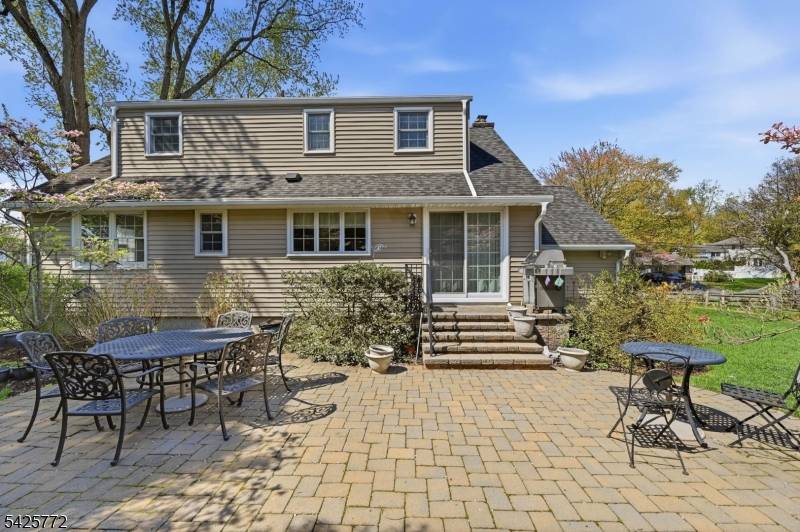 217 Jeffer St, Ridgewood Village, NJ 07450