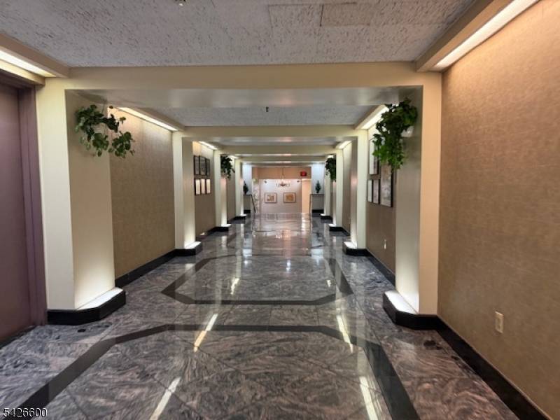 111 Mulberry St #4K, Newark City, NJ 07103