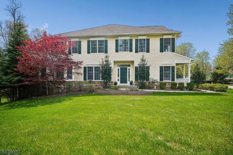 40 Jade Ln, Denville Twp., NJ 07834