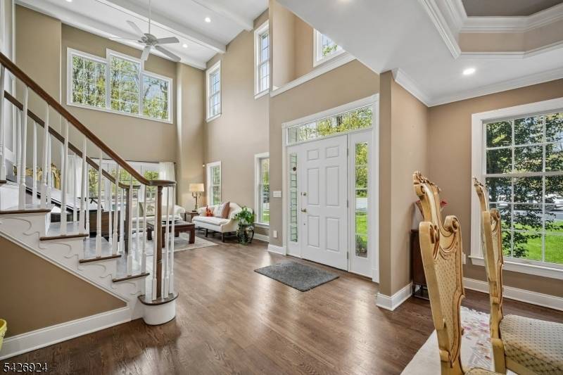 40 Jade Ln, Denville Twp., NJ 07834