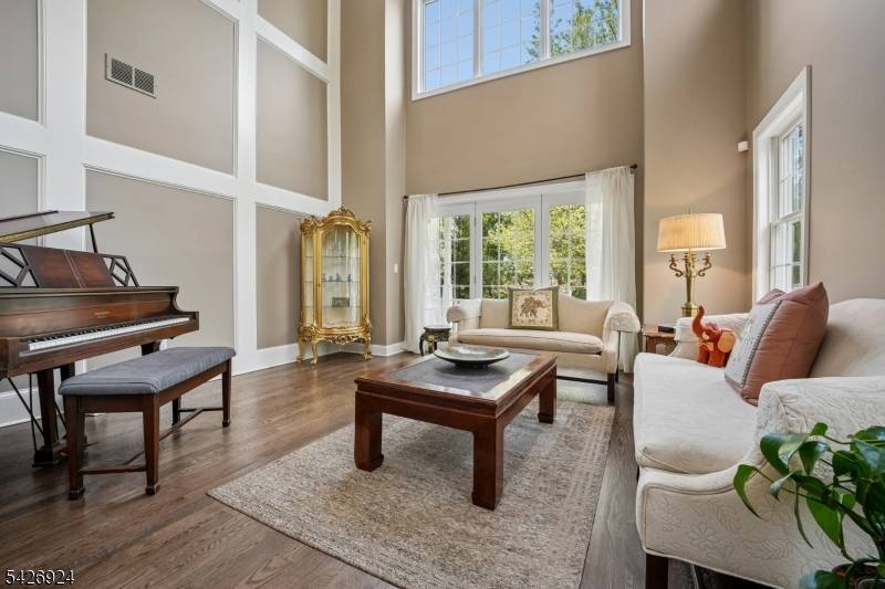 40 Jade Ln, Denville Twp., NJ 07834