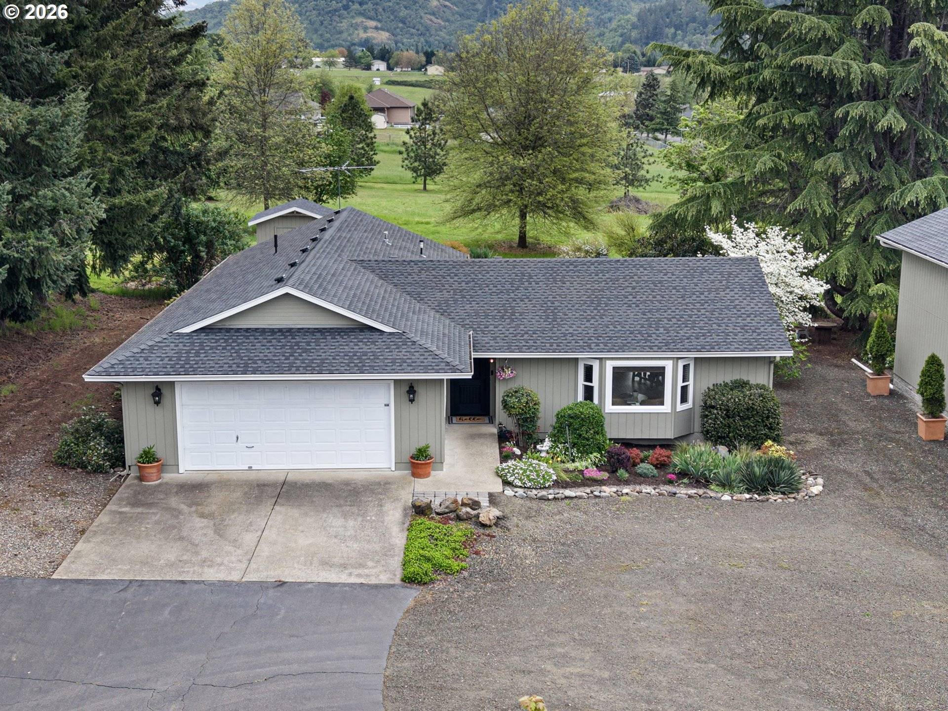 5819 GARDEN VALLEY RD, Roseburg, OR 97471