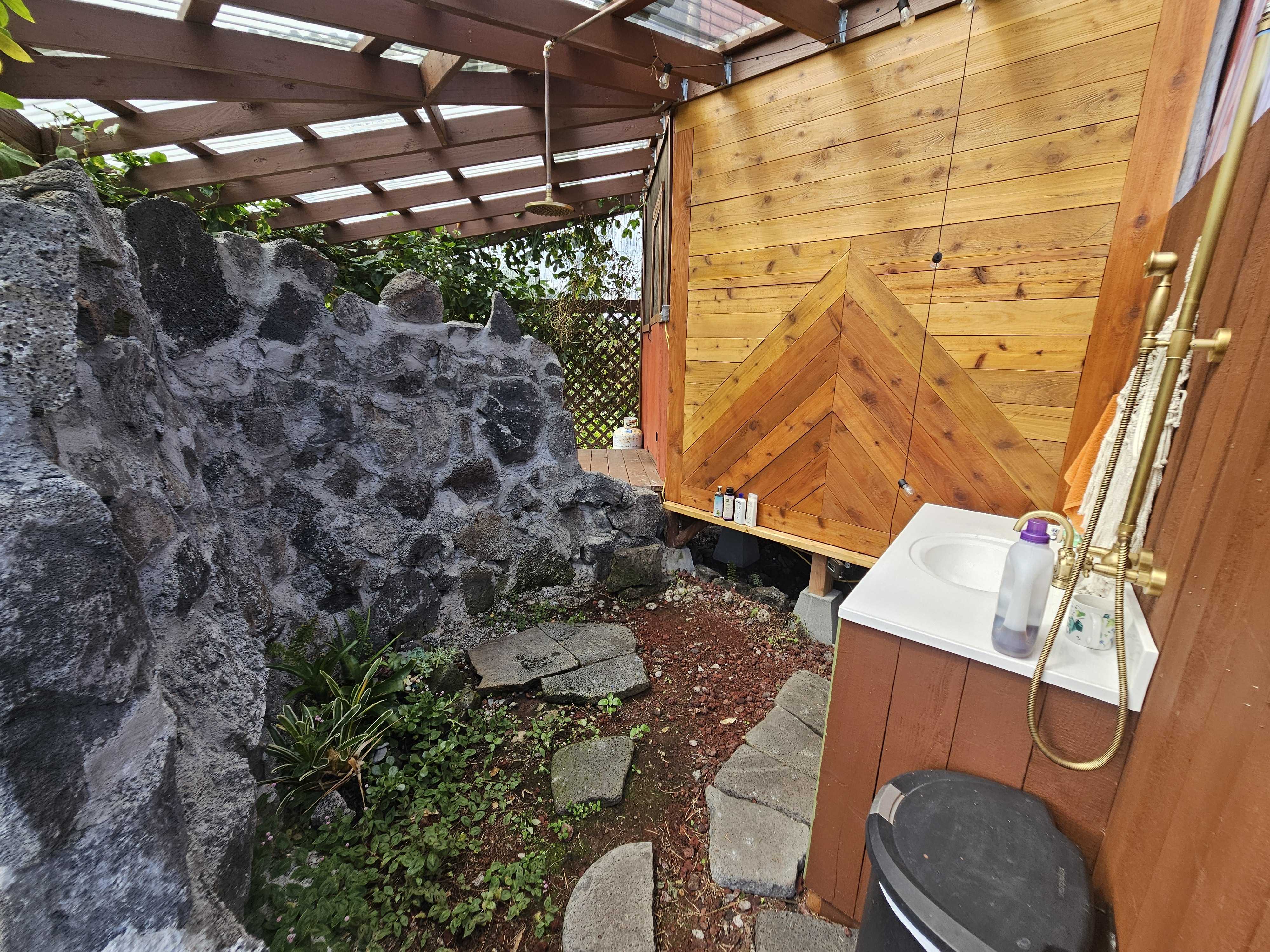 16-1078 IO KEA RD, Kurtistown, HI 96760