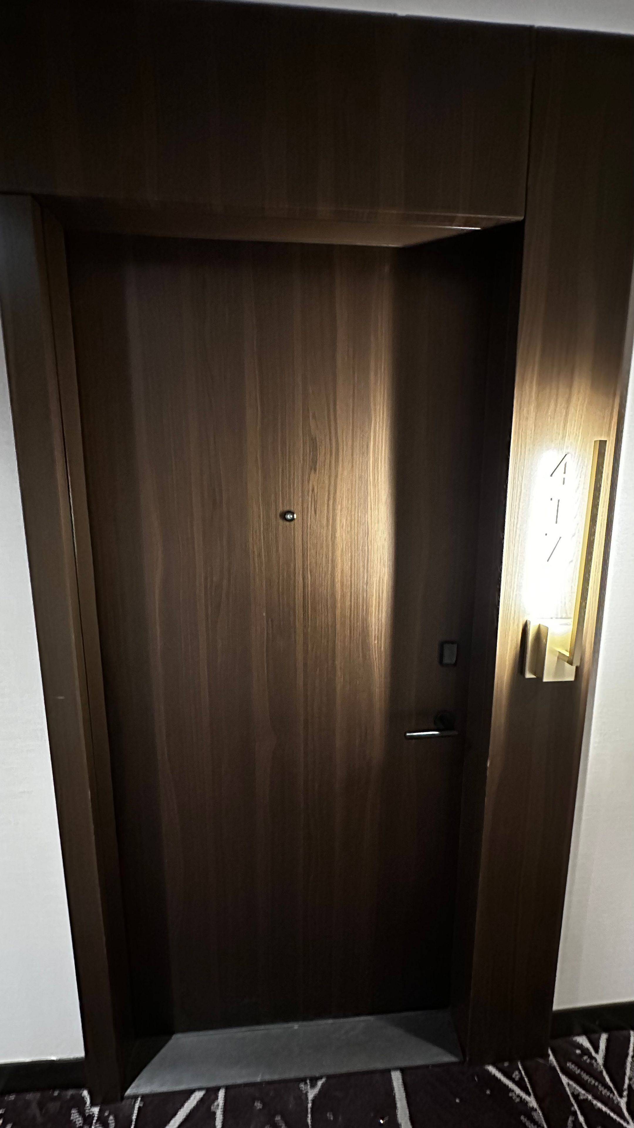 280 Howland AVE #417, Toronto C02, ON M5R 0C3