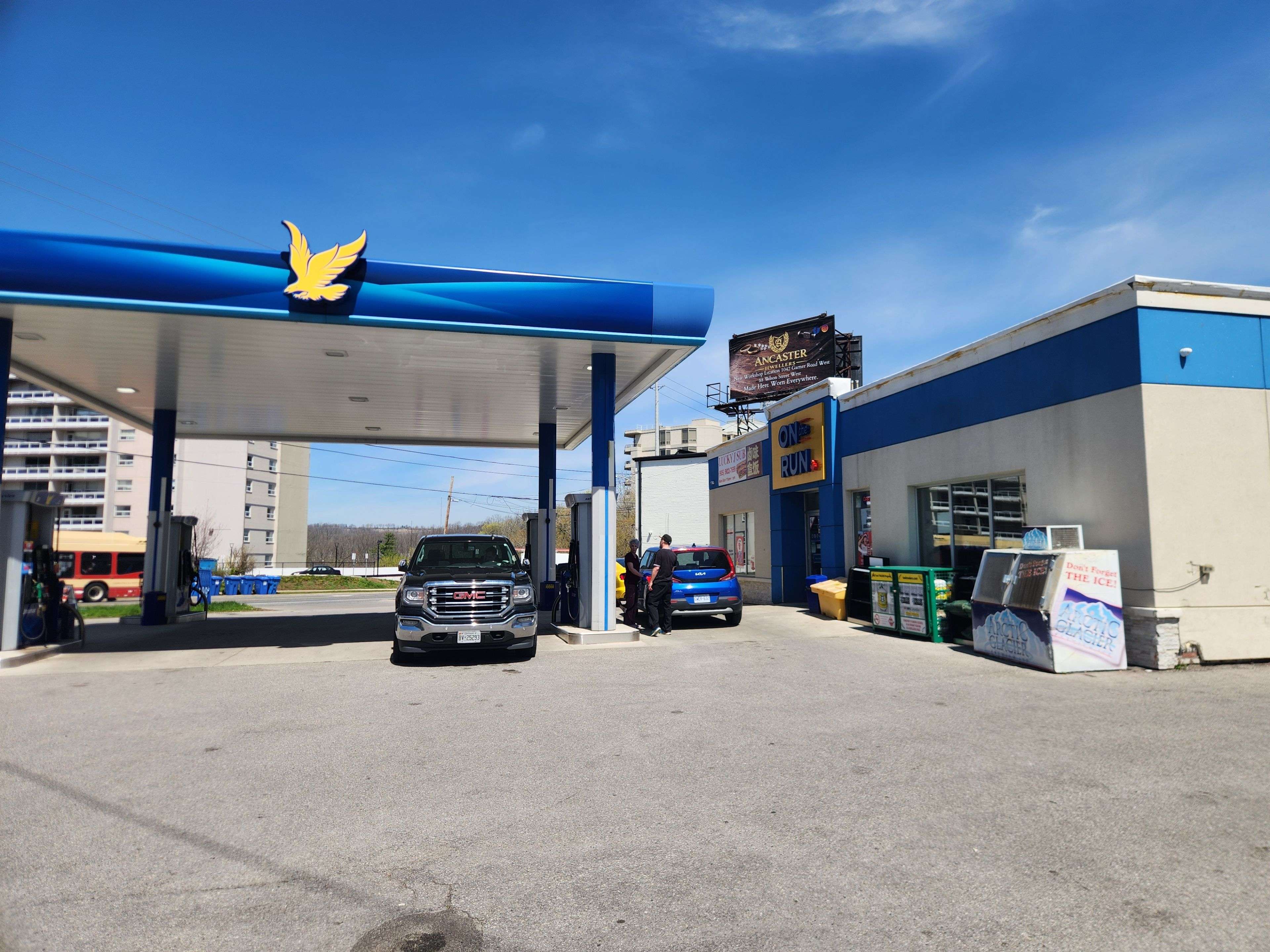 1837 Main ST W, Hamilton, ON L8S 1H6