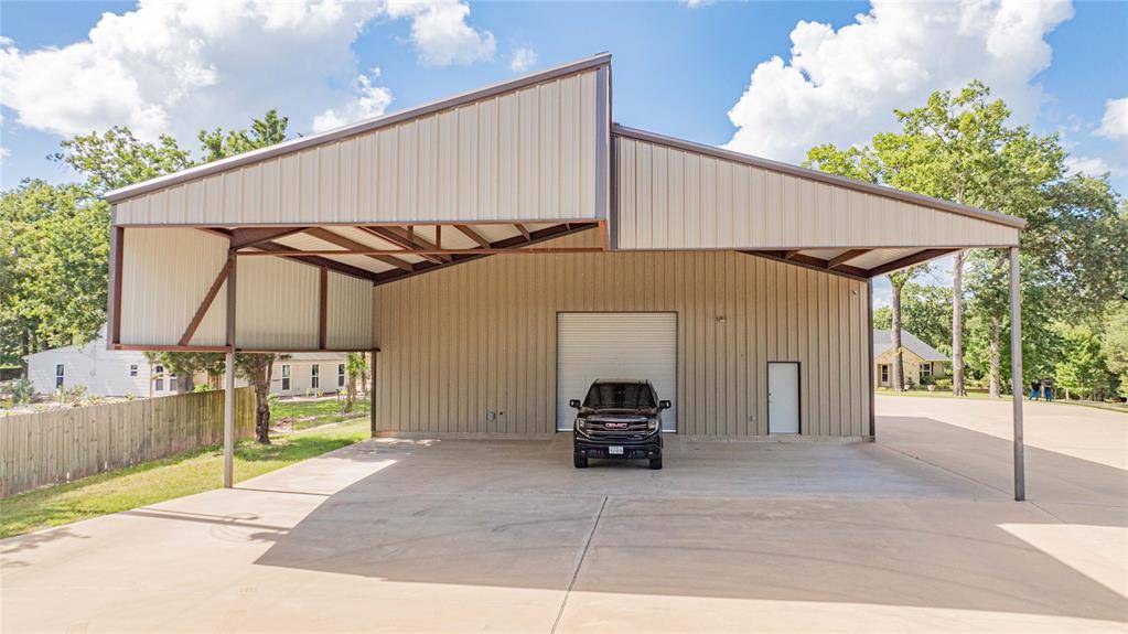 303 County Road 2310, Mineola, TX 75773