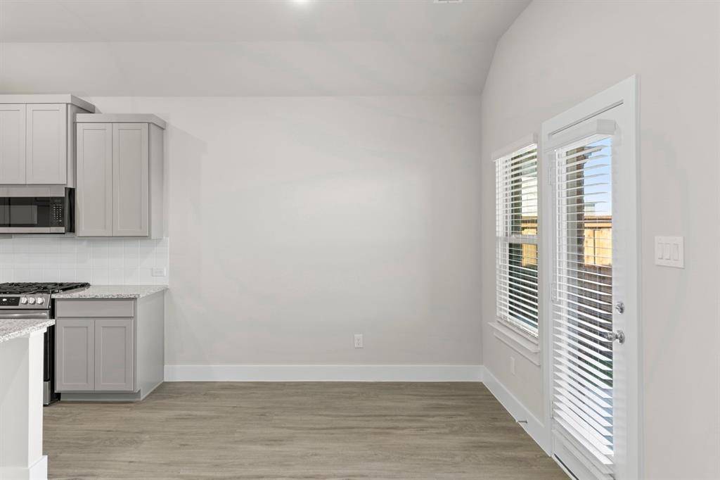 2372 Bell Way, Forney, TX 75126