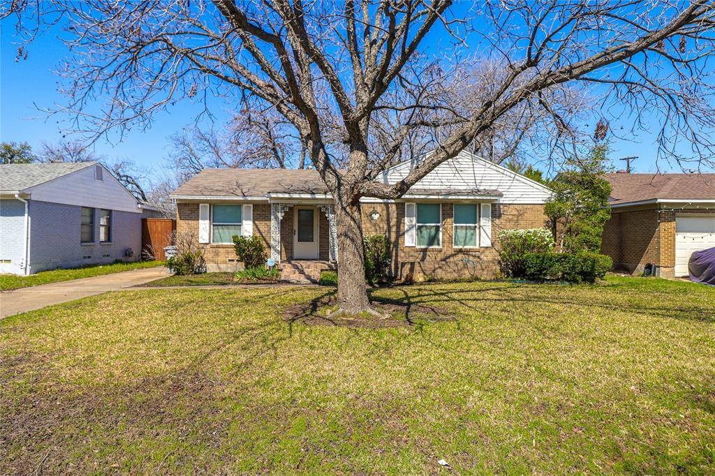 3729 Almazan Drive, Dallas, TX 75220