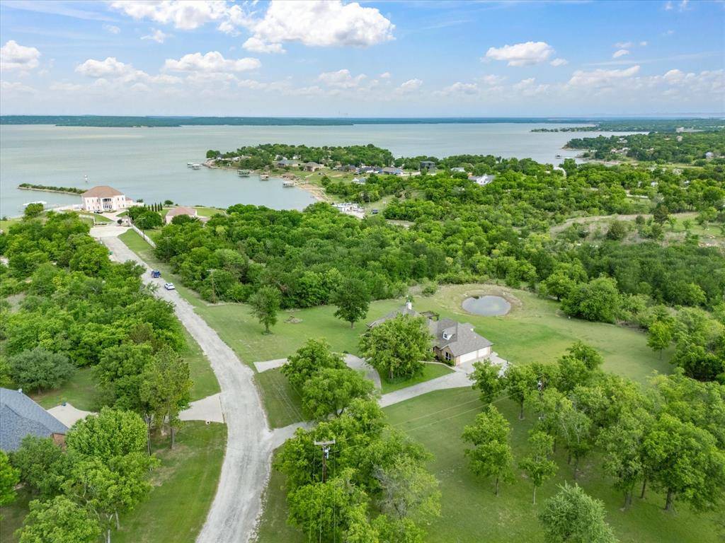 104 Marina Del Ray, Bridgeport, TX 76426