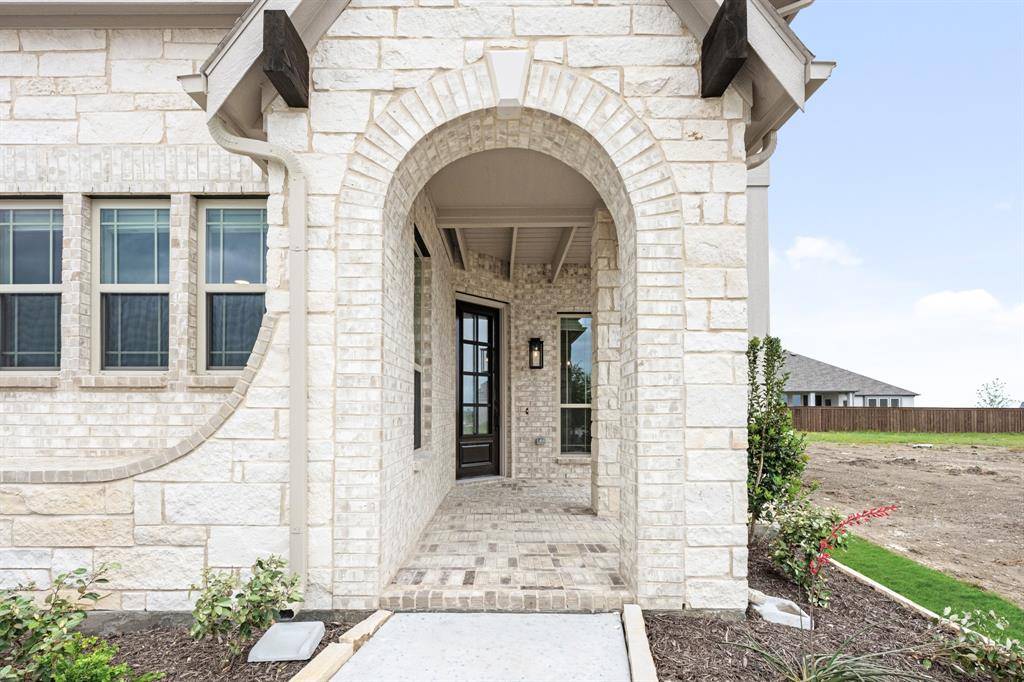 2724 Railway Street, Forney, TX 75126