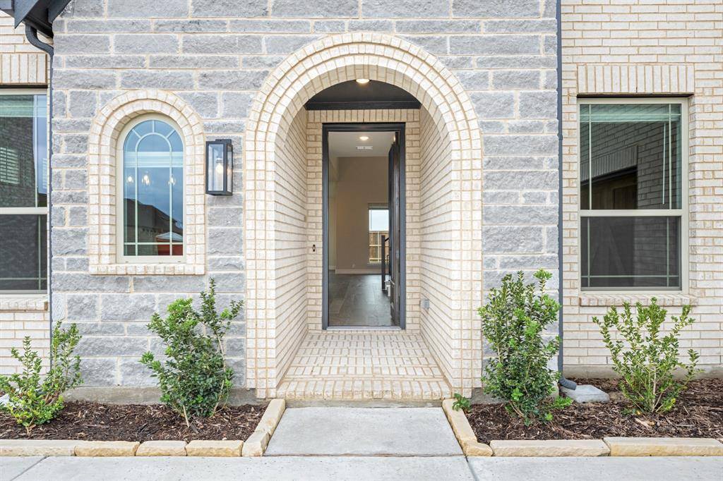 2714 Railway Street, Forney, TX 75126