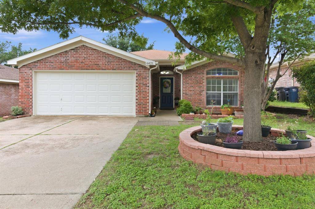 6421 Riverwater Trail, Fort Worth, TX 76179