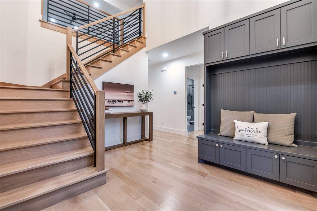 1009 Pine Meadow Court, Southlake, TX 76092