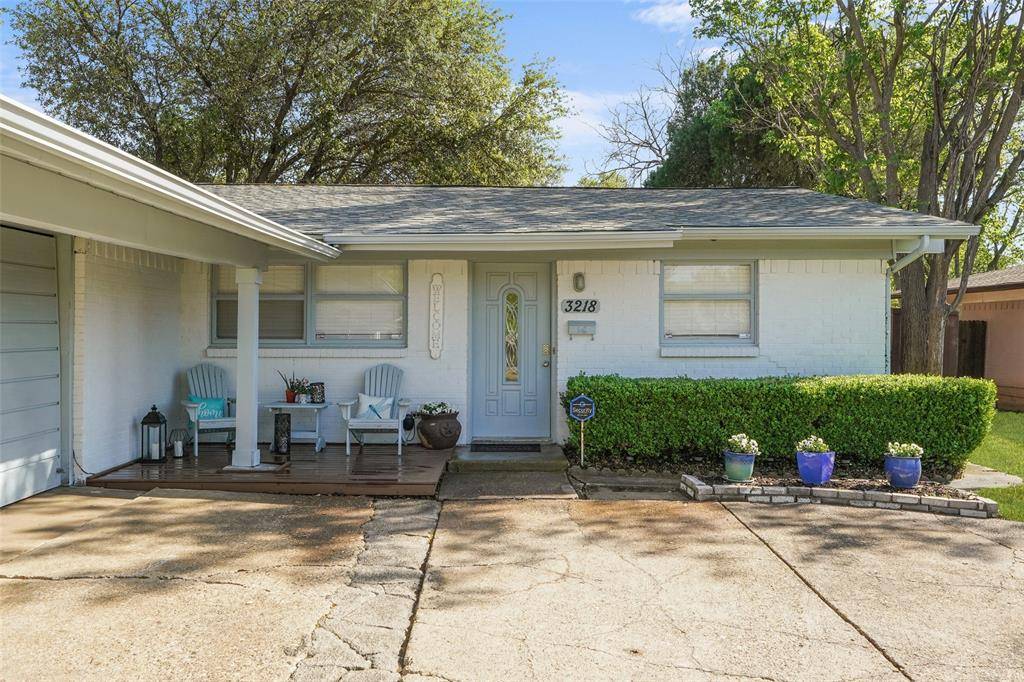 3218 Modella Avenue, Dallas, TX 75229