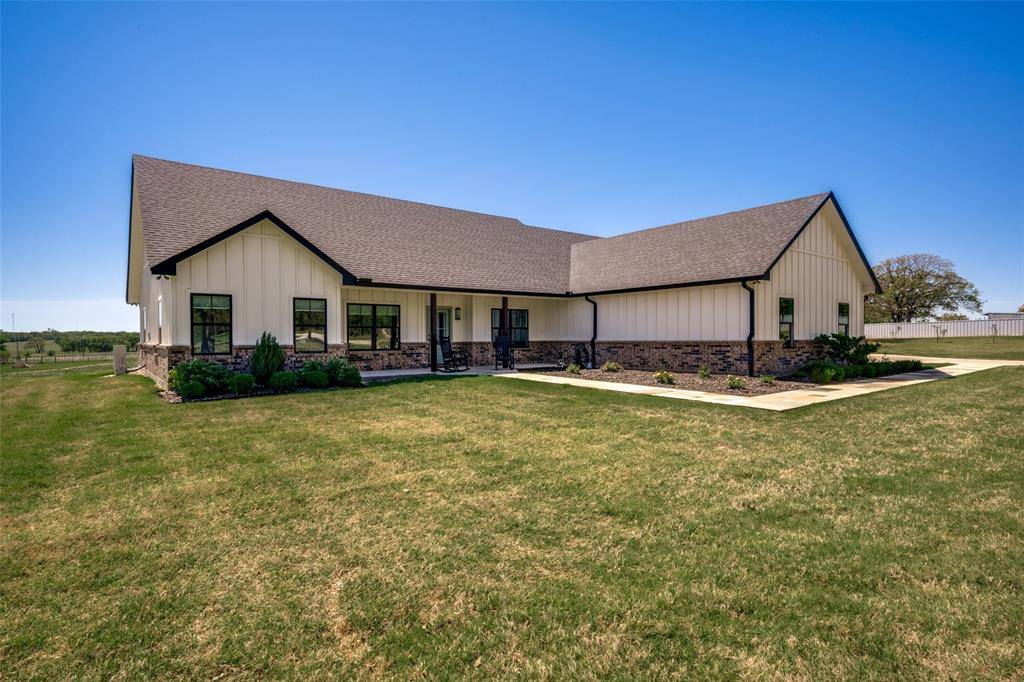 250 Belcher Road, Bowie, TX 76230