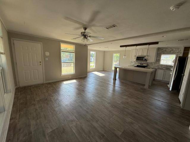 1717 Gale Drive, Pelican Bay, TX 76020