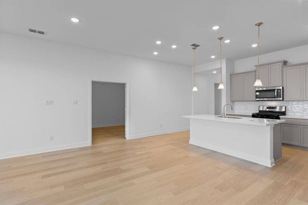 1712 Willowhurst Lane, Anna, TX 75409