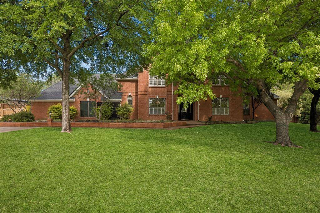 7704 Emerson Lane, Flower Mound, TX 75022