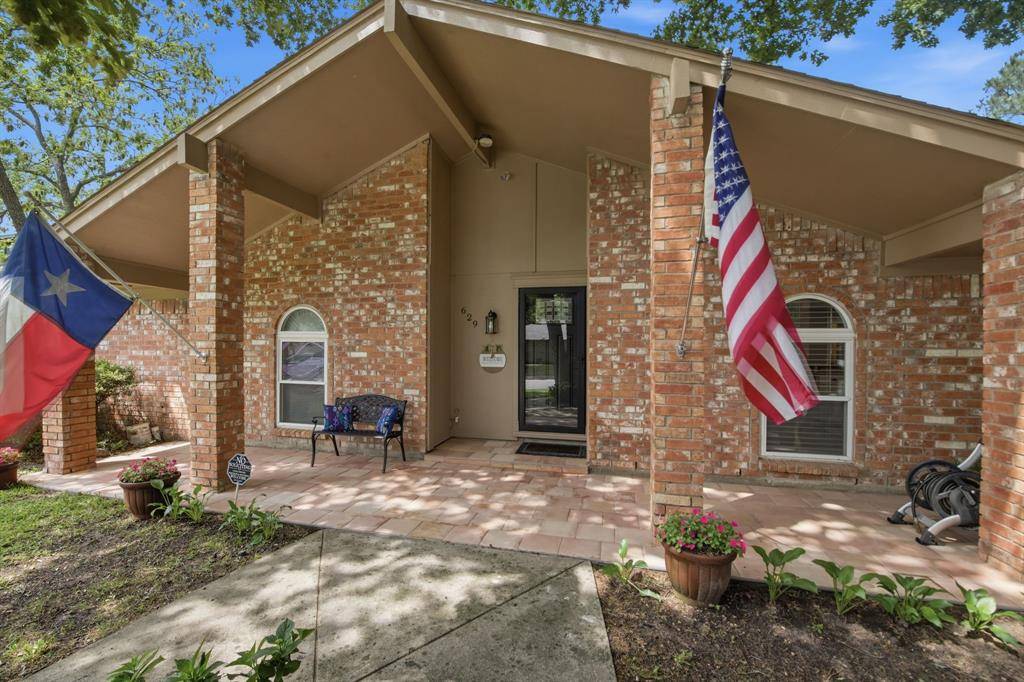 629 Cimarron Trail, Southlake, TX 76092