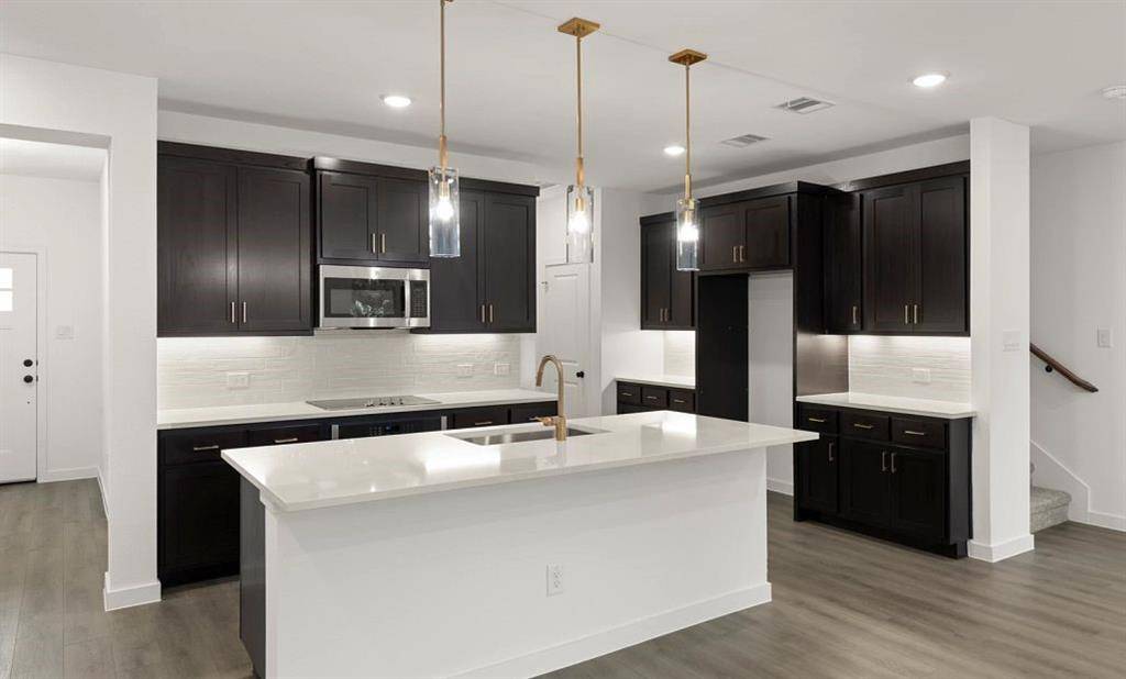 2529 Lost Maples Lane, Dallas, TX 75228