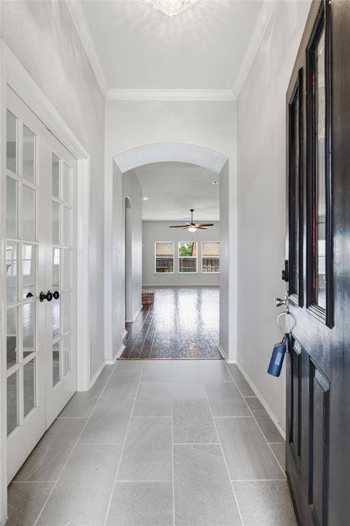 820 Forest Heights Drive, Fort Worth, TX 76036