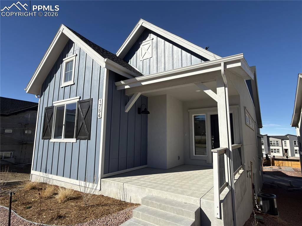 1754 Gold Hill Mesa DR, Colorado Springs, CO 80905