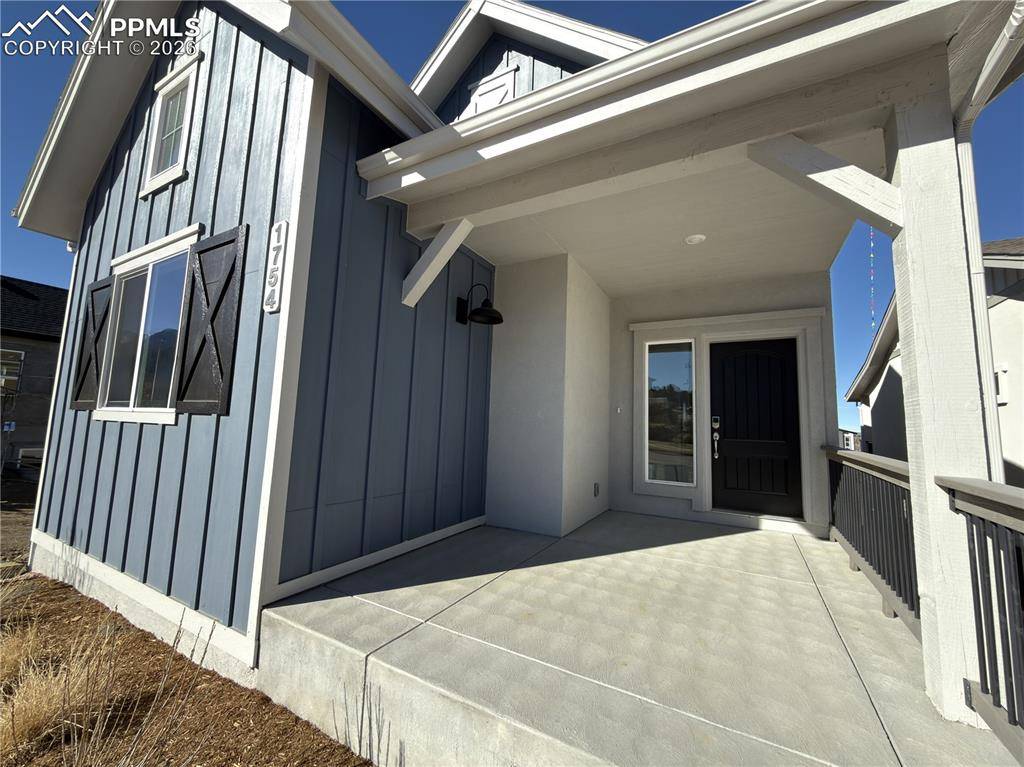 1754 Gold Hill Mesa DR, Colorado Springs, CO 80905