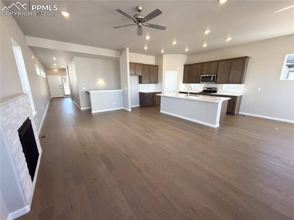 1754 Gold Hill Mesa DR, Colorado Springs, CO 80905