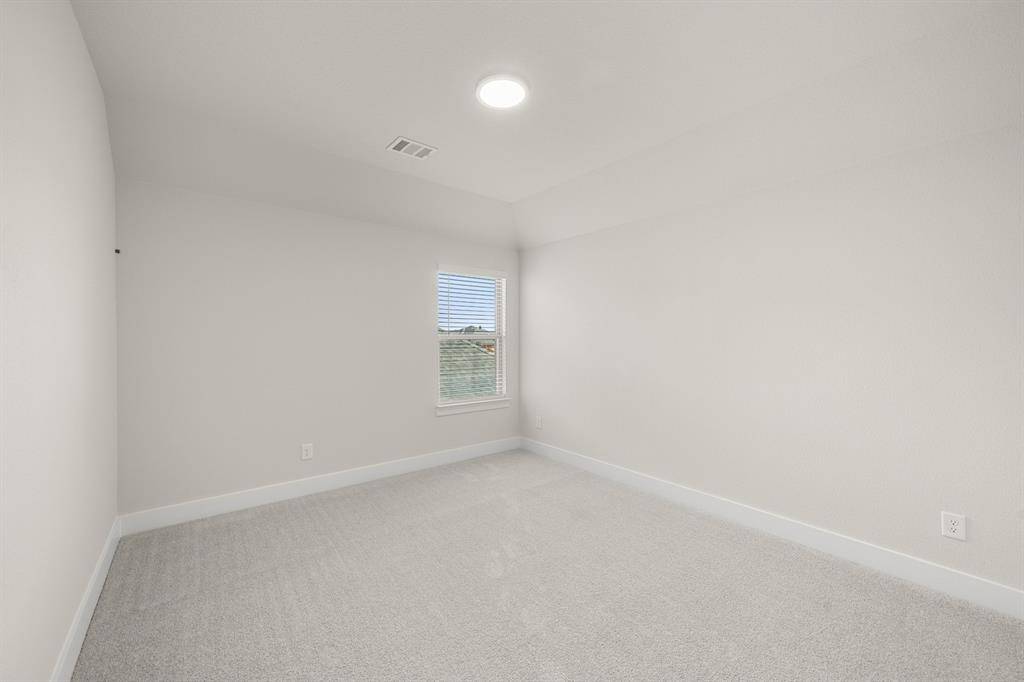 490 Red Maple Road, Waxahachie, TX 75165