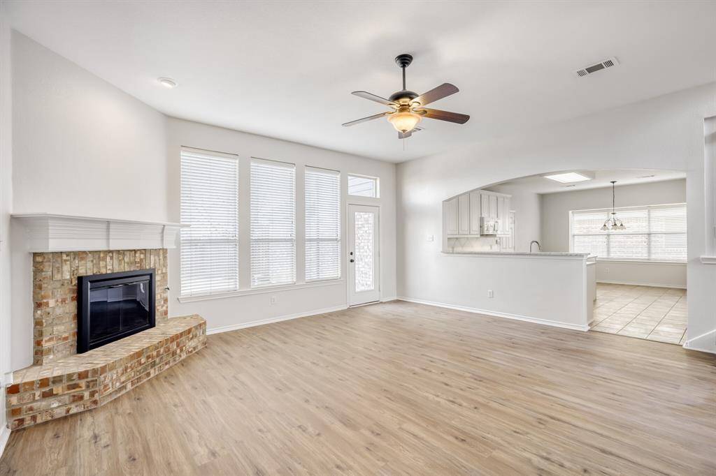 5532 Buckskin Drive, The Colony, TX 75056