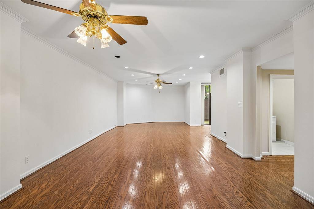 5200 Keller Springs Road #110, Dallas, TX 75248