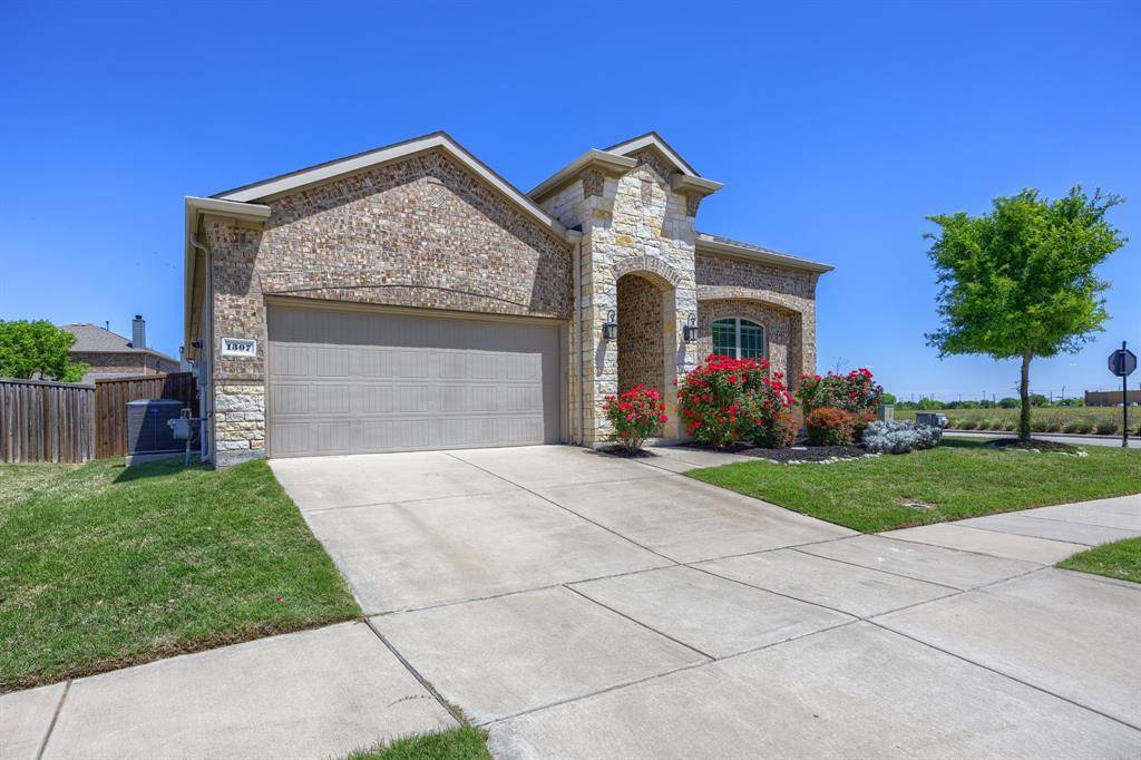 1307 Surrey Street, Melissa, TX 75454