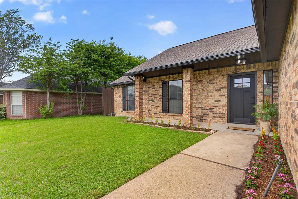 8206 Spinnaker Cove, Rowlett, TX 75089