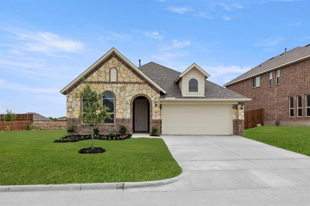 108 Whistling Duck Drive, Balch Springs, TX 75181