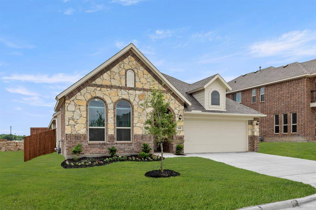 108 Whistling Duck Drive, Balch Springs, TX 75181