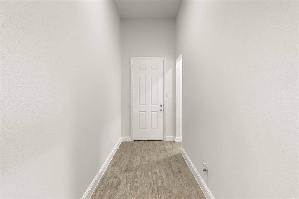 108 Whistling Duck Drive, Balch Springs, TX 75181