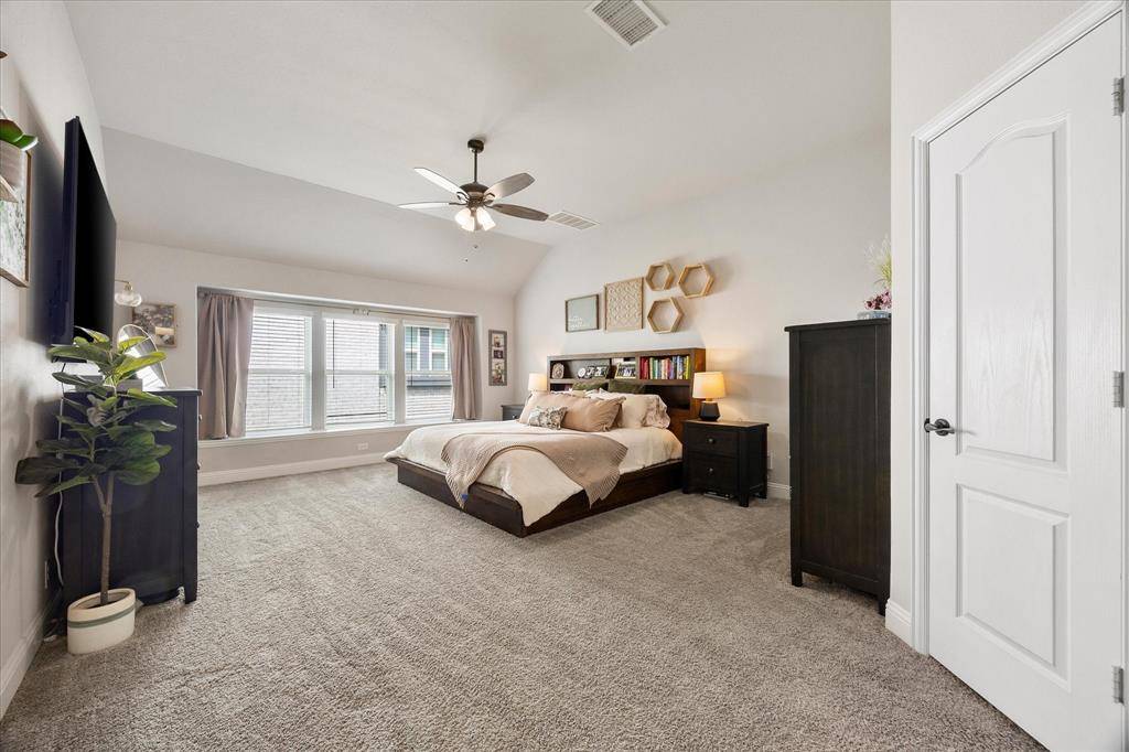 462 W Autumn Hill Bluff, Lavon, TX 75166