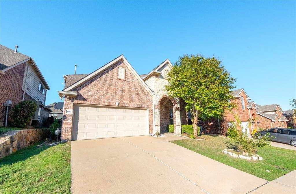 1067 Valley Vista Drive, Irving, TX 75063