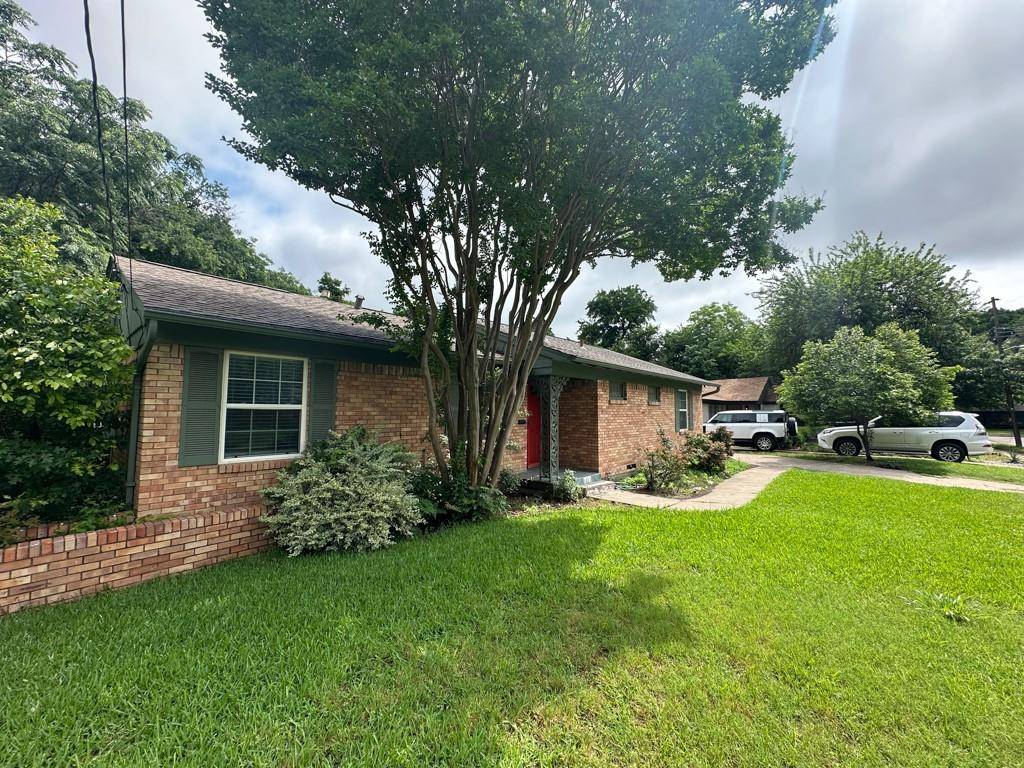 6461 Danbury Lane, Dallas, TX 75214