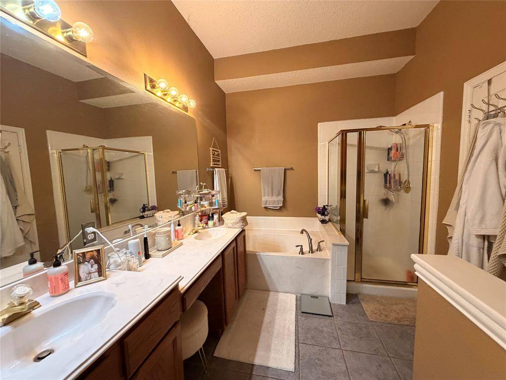 8640 Woodcreek Drive, Irving, TX 75063