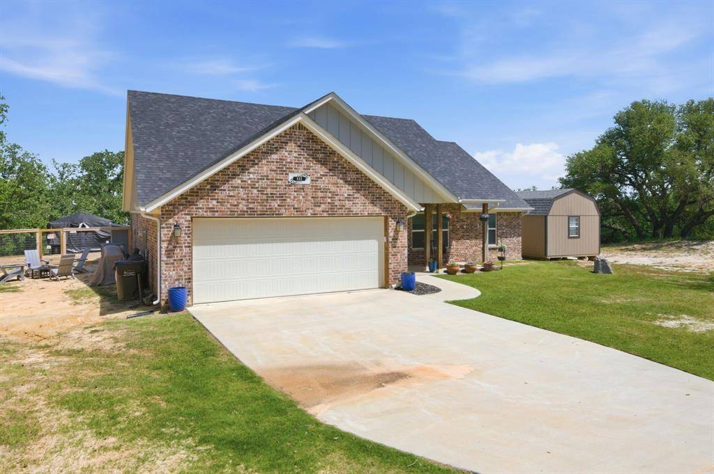 112 Monarch Lane, Poolville, TX 76487